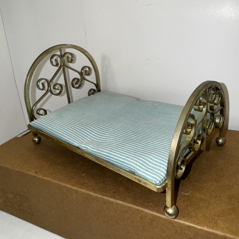 Vtg Japan Miniature Dollhouse Brass Metal Double Bed Scroll Design